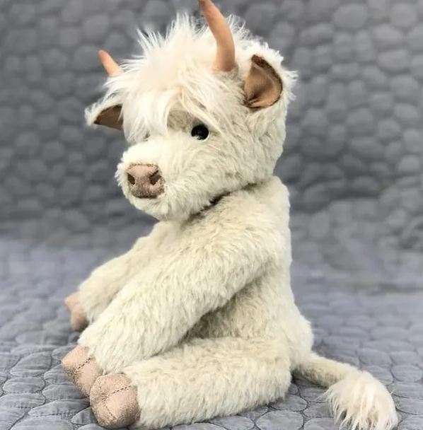 Rimoby™ Highland Cow Plush Toy